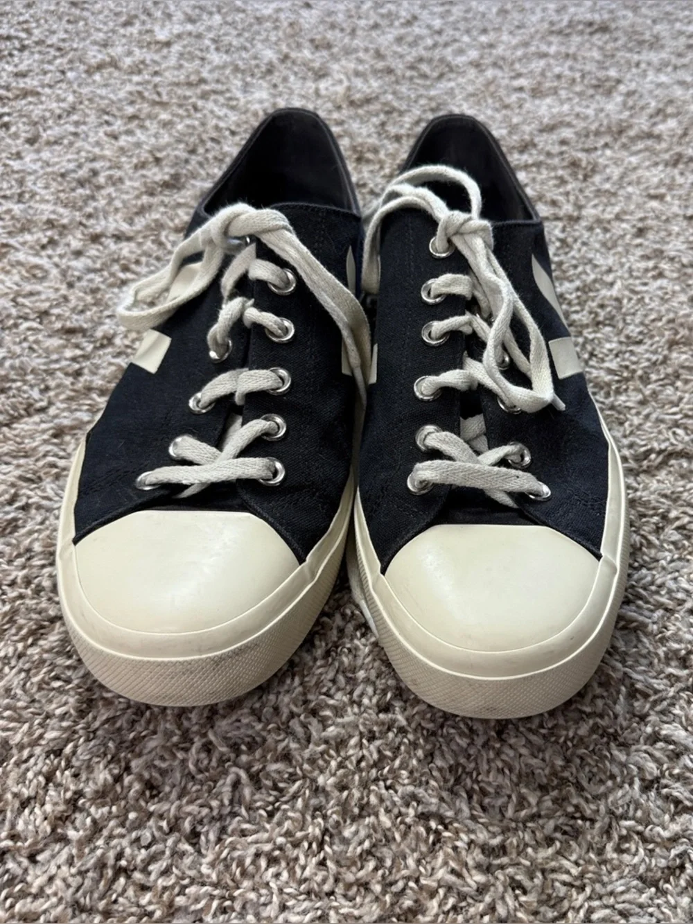 Veja Black and White Low-Top Canvas Sneaker - Picture 4 of 9